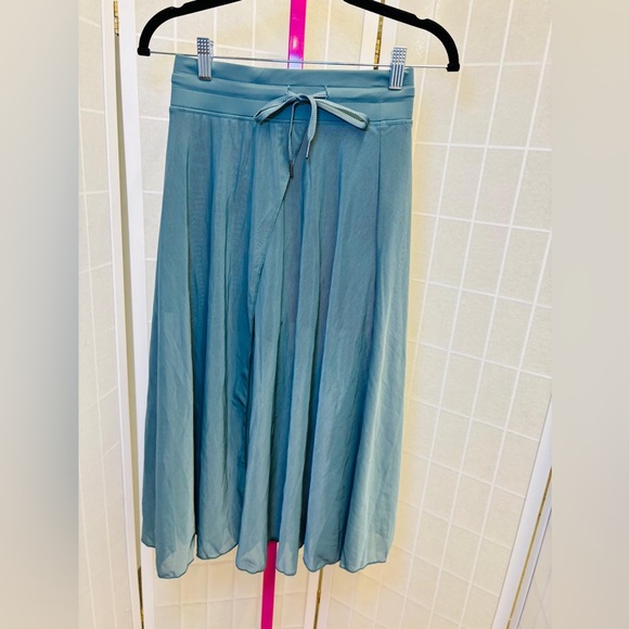 NWT HALARA High Waisted Drawstring Contrast Mesh 2-in-1 Pocket Flowy Midi Flare - Picture 10 of 13